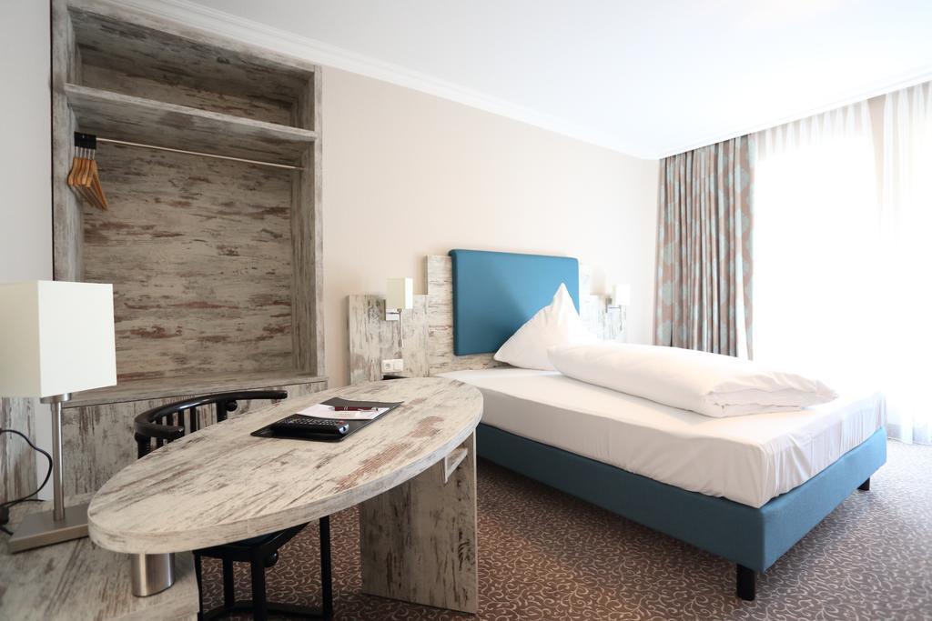 Hotel Roemerstadt Gersthofen Zewnętrze zdjęcie